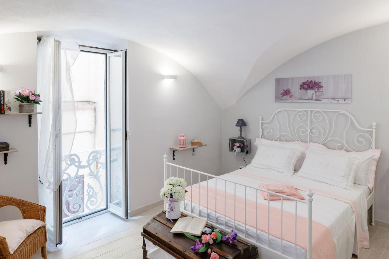 La Casa Di Aneti Leilighet Dolceacqua Eksteriør bilde